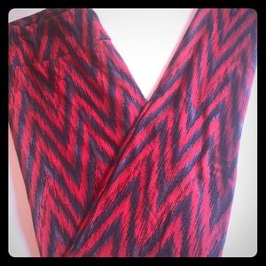 Black Red and Grey Lularoe leggings